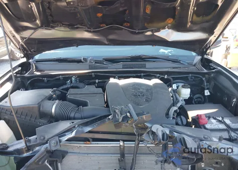 2023 Toyota Tacoma Sr5 V6 z USA, uszkodzony, nr VIN 3TMBZ5DNXPM039056